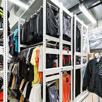 MOBILE SHELVING HAVE RETAILERS BUZZING
